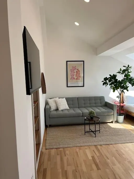 Dreamy & Cozy Apartment With Air Condition Vienna